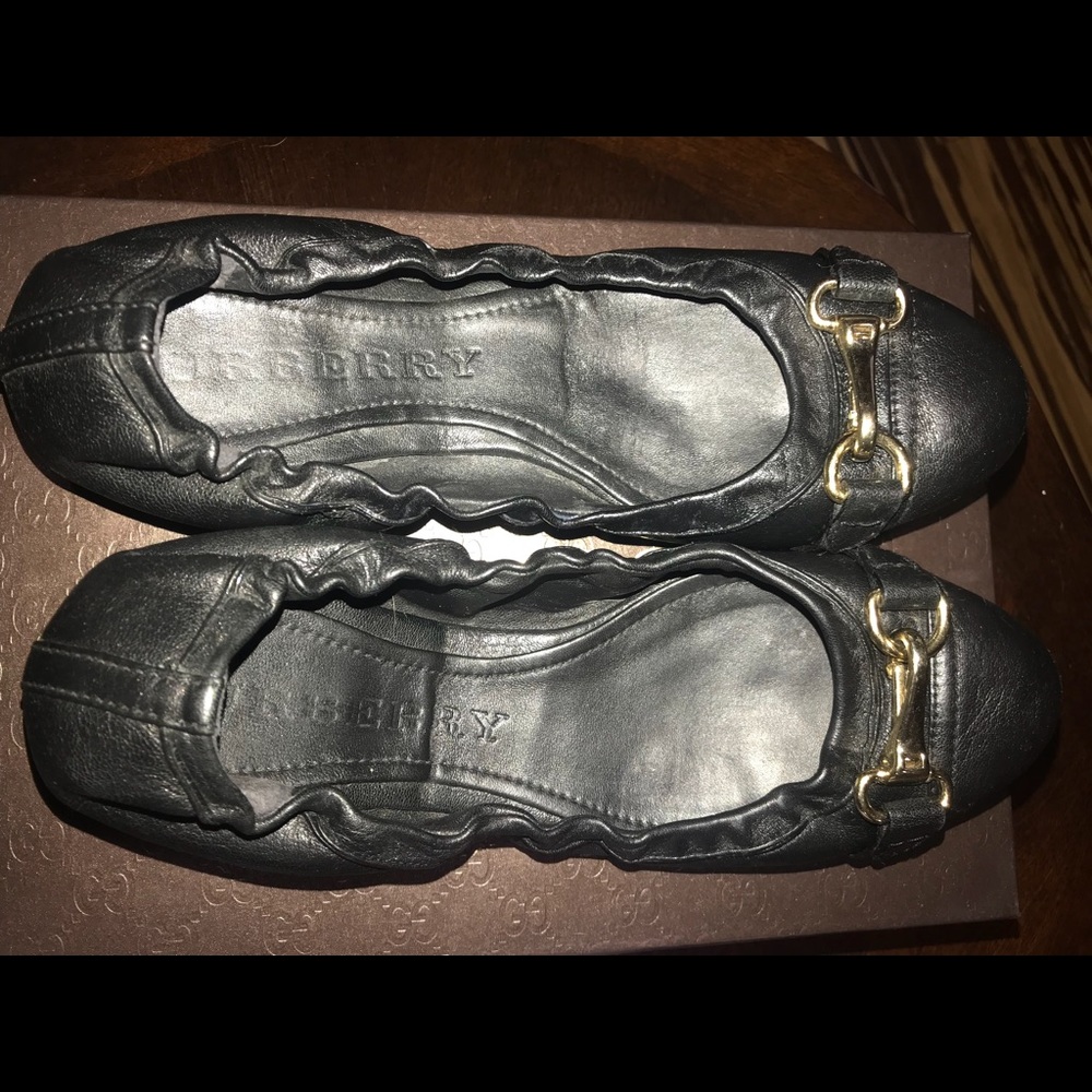 Berberry leather flats Size 41